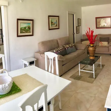 Mediterranean Avenue 公寓 貝尼多姆